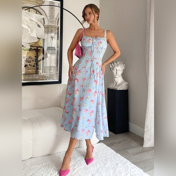 Vintage Garden Queue Patterned Square Neckline Sleeveless Ladies' Dress With Flo - Picture 4 of 6